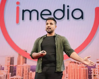 Saf on stage at the iMedia Future of Marketing Summit