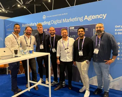 OMG team at their exhibitor stand at Online Retailer
